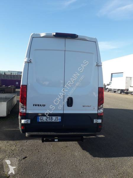 Furgoneta Iveco