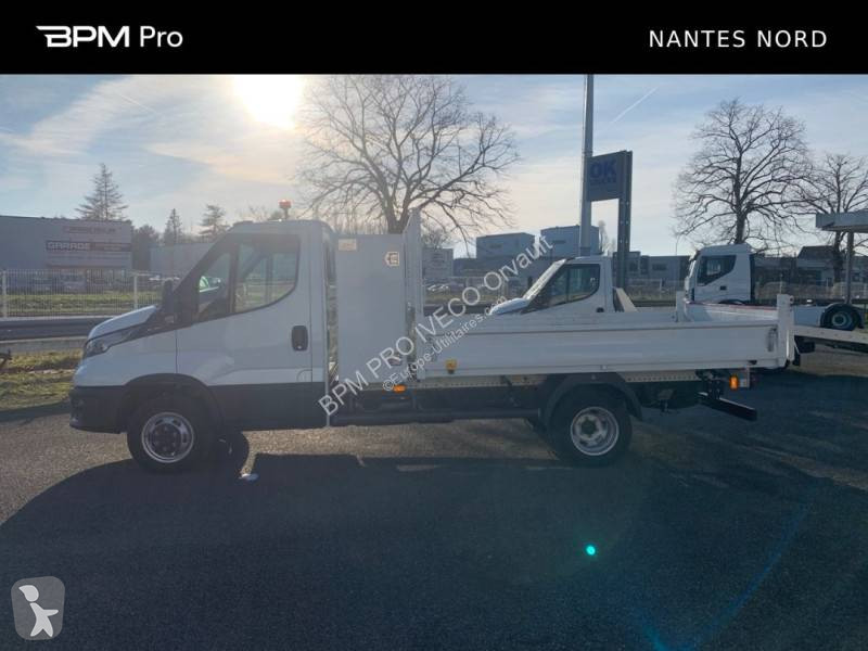Autoutilitară Iveco