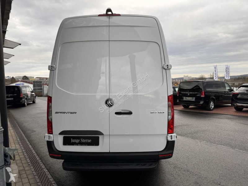 Veicolo commerciale Mercedes 517 CDI 4325...