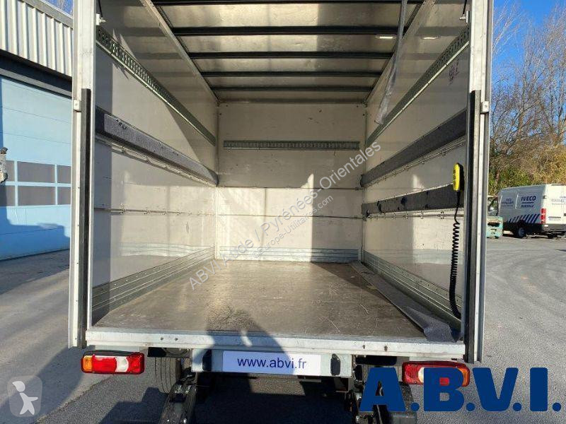 Autoutilitară Iveco CAISSE HAYON 35C16H  3.0L...