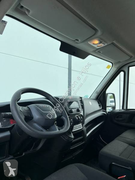 Autoutilitară Iveco