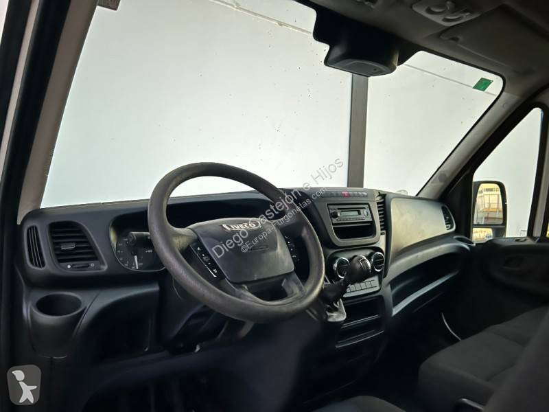 Furgoneta Iveco