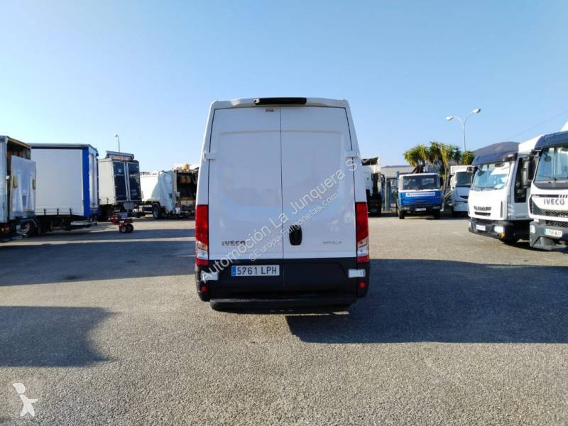 Véhicule utilitaire Iveco