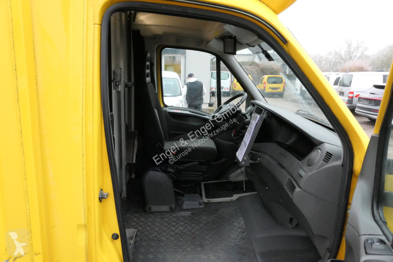 Autoutilitară Iveco Daily 35 S11 C30C AUTOMATIK...