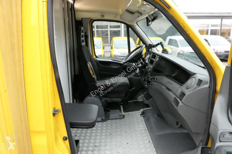 Veículo utilitário Iveco Daily 35 S11 C30C...
