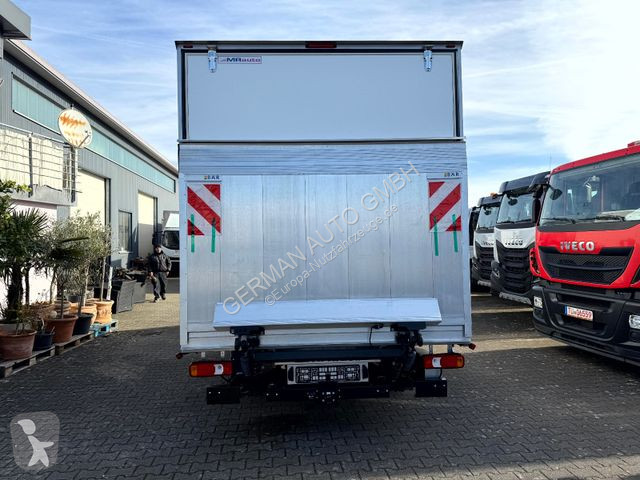 Nyttofordon Iveco 35S18A8H3.0 Hi-matic Koffer...