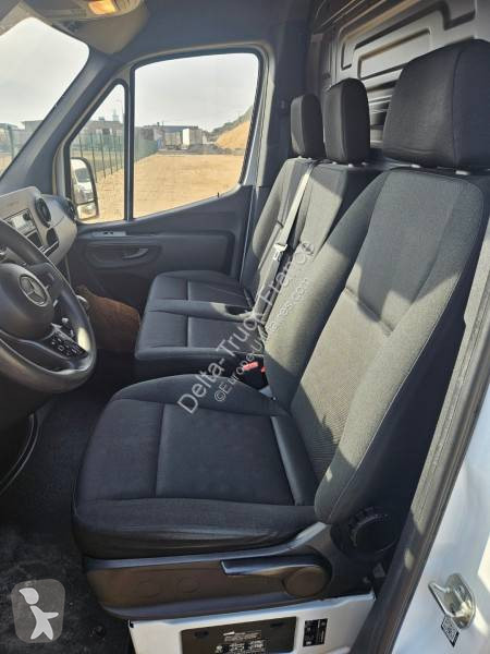 Véhicule utilitaire Mercedes