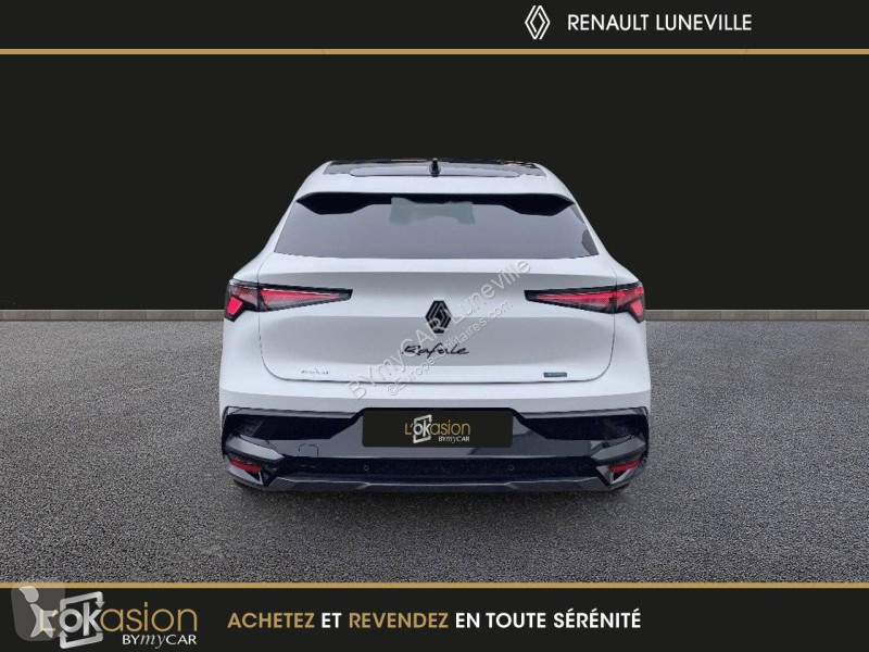 Užitkové vozidlo Renault Rafale E-Tech 4x4 300