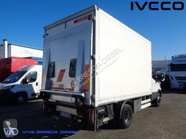 Veicolo commerciale Iveco DAILY