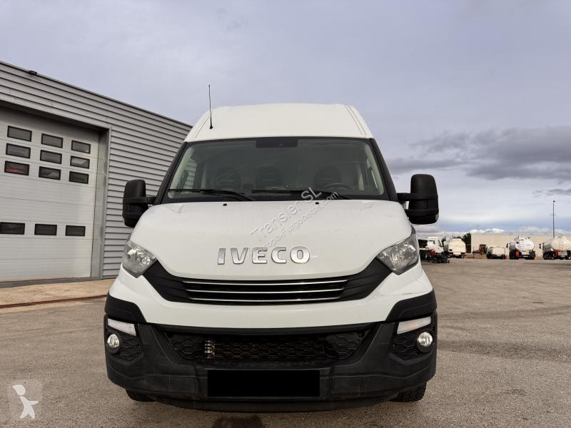 Furgoneta Iveco 35-S-14