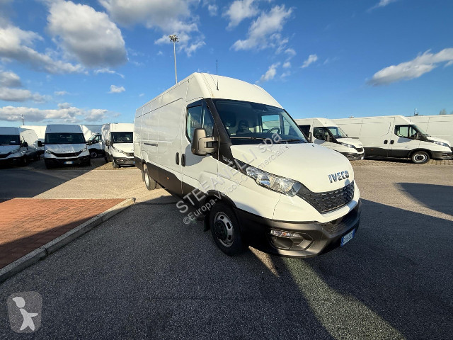 Veicolo commerciale Iveco DAILY 35C16A8 V