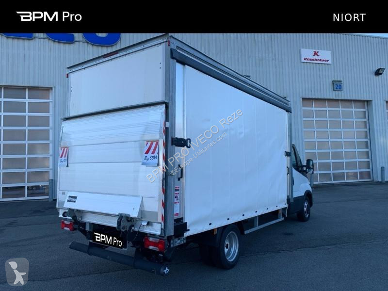 Veículo utilitário Iveco CCb 35C16H3.0 / Caisse...