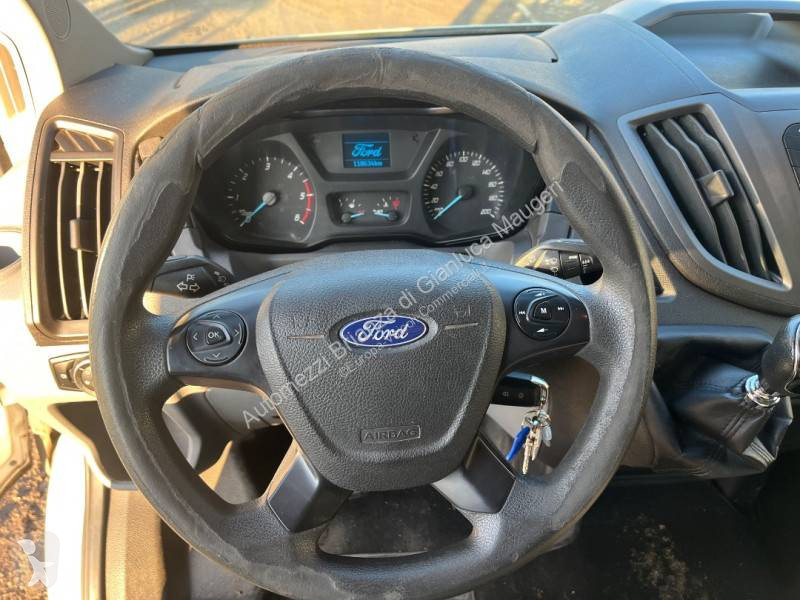 Furgoneta Ford