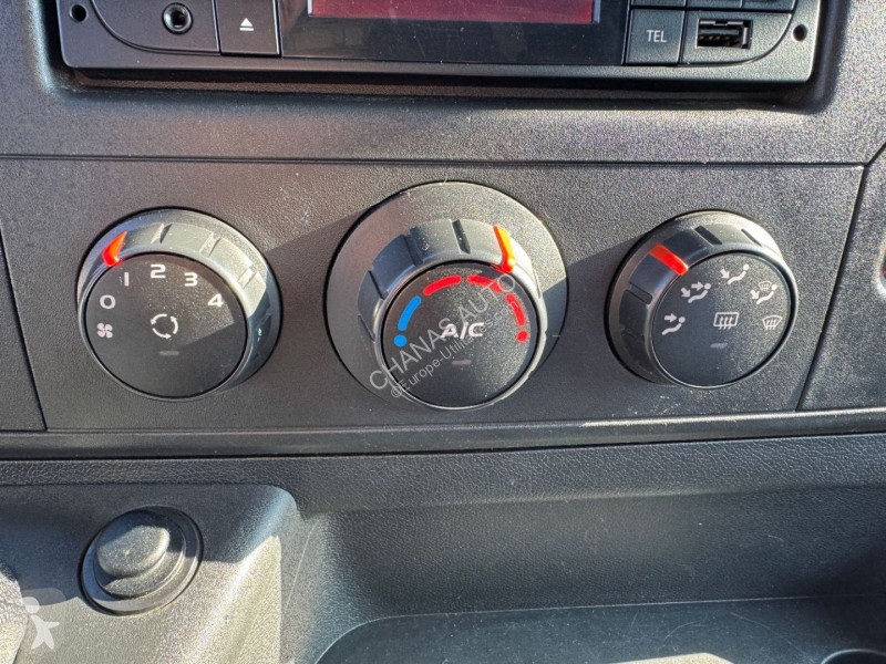 Veículo utilitário Opel F2800 L1H1 2.3 CDTI 110