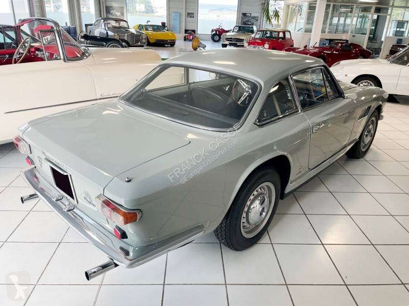 Véhicule utilitaire Maserati