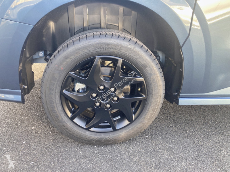 Furgoneta Ford 320 L1H1 2.5 Duratec 232ch...