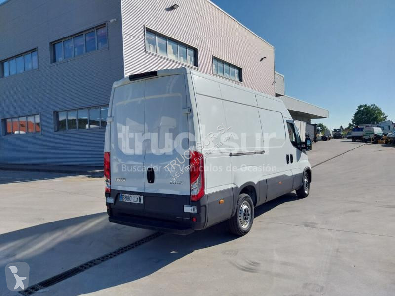 Furgoneta Iveco  DAILY 35S16 F 12M3