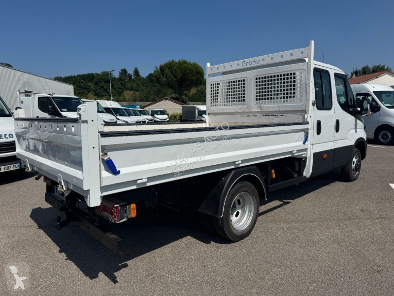 Autoutilitară Iveco 35C18 A8 180CV 3L