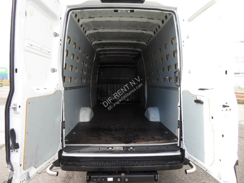 Veicolo commerciale Iveco 35 S 14 A8