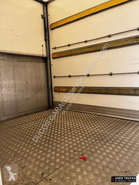 Veicolo commerciale Renault