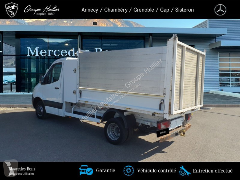 Véhicule utilitaire Mercedes 514 CDI 37 benne...