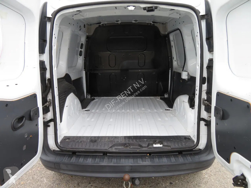 Furgoneta Mercedes 108 CDI , different location...