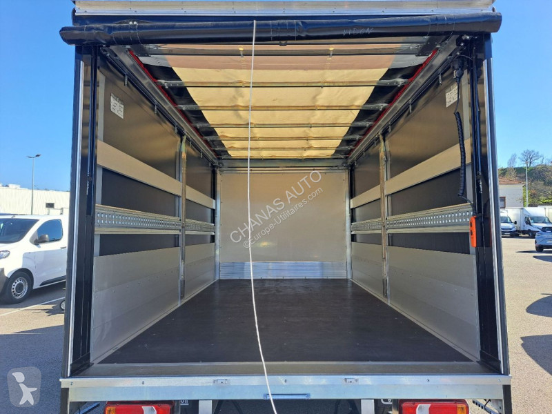Furgoneta Iveco 35S18 A8 180CV 3L REHAUSSABLE...