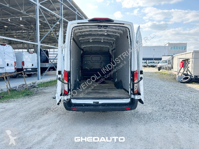 Autoutilitară Ford Transit V363 RWD 2019 -...