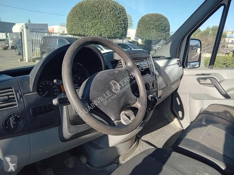 Véhicule utilitaire Mercedes 218 CDI
