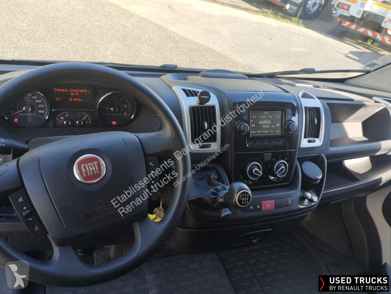Véhicule utilitaire Fiat