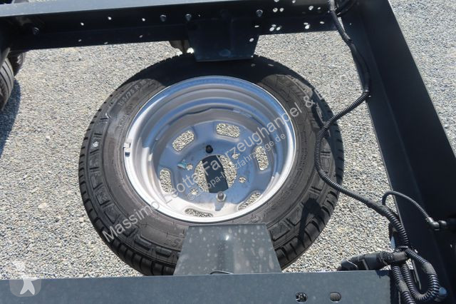 Véhicule utilitaire Iveco 35C14 Doka Neu 28x...