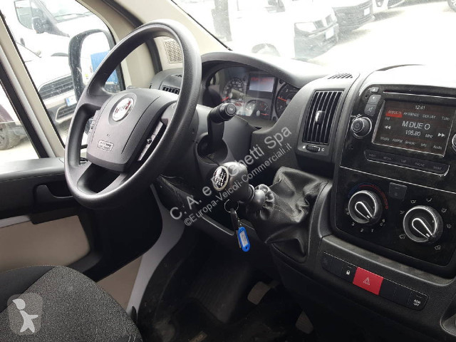 Véhicule utilitaire Fiat Ducato 35