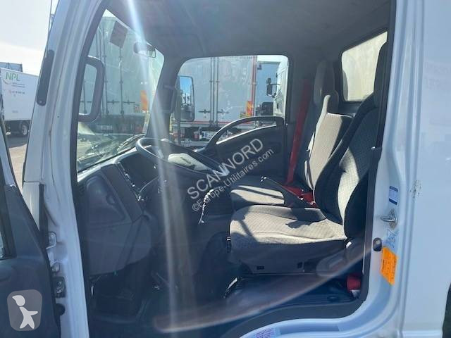 Furgoneta Isuzu