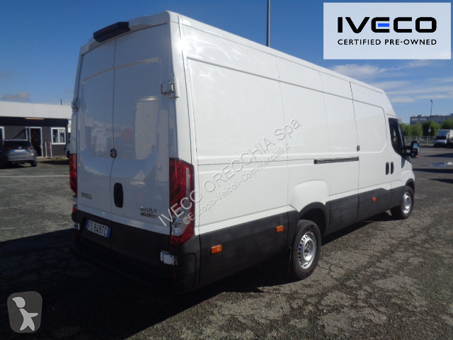 Veículo utilitário Iveco DAILY 35S16 - 4100