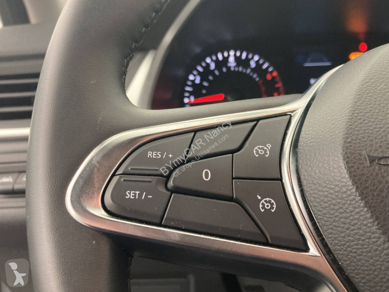 Veículo utilitário Renault Captur TCe 90
