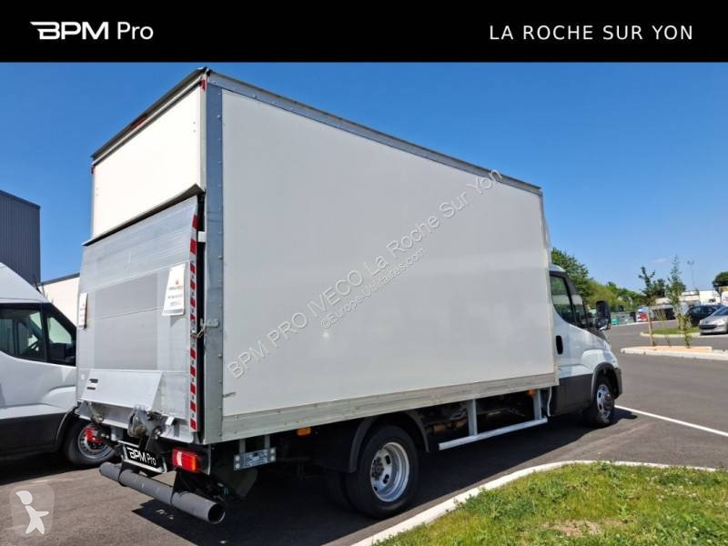 Furgoneta Iveco