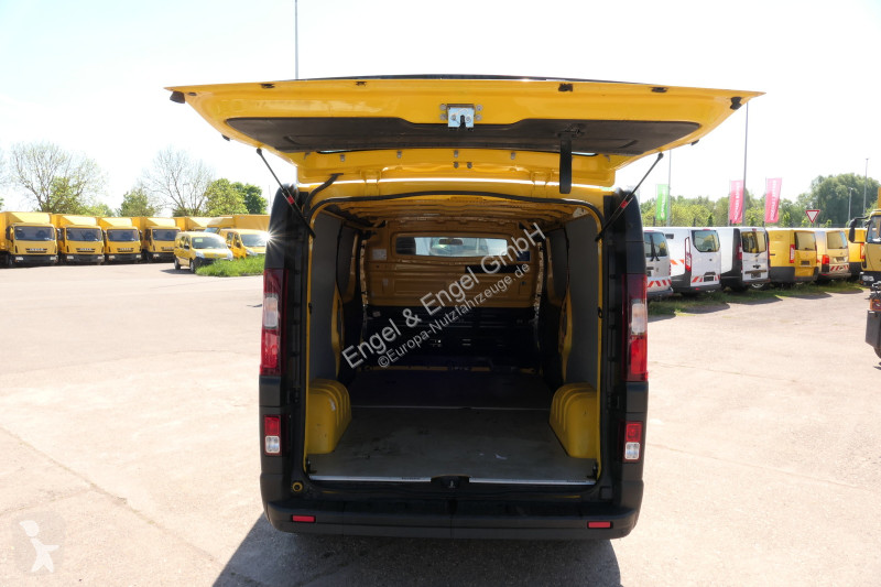 Veículo utilitário Renault Trafic dCi 120 L2H1