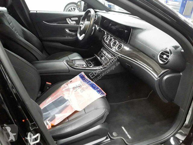 Užitkové vozidlo Mercedes E 300 T de 4M...