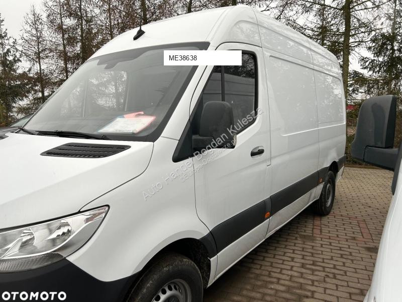 Užitkové vozidlo Mercedes L2H2