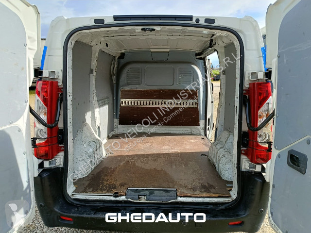 Furgoneta Citroën Jumpy II 2012 - Jumpy 27 L1H1...