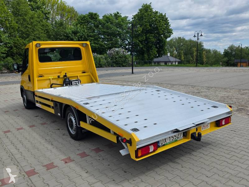 Furgoneta Iveco