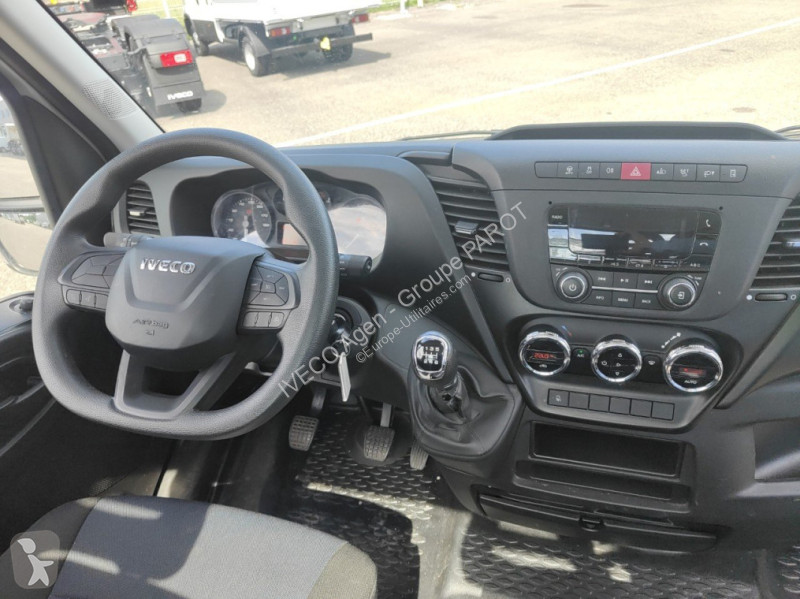 Nyttofordon Iveco 35C16H3.0 Empattement 4100