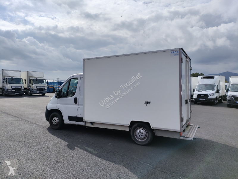 Véhicule utilitaire Fiat FRIGO 12M3 130 CV...