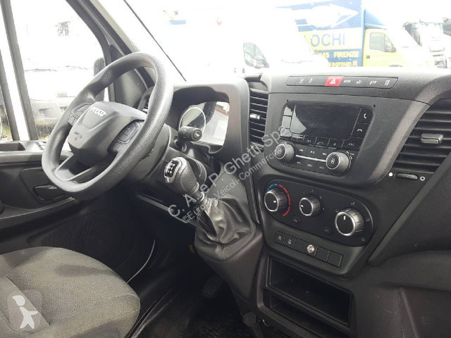 Autoutilitară Iveco Daily 35C14H
