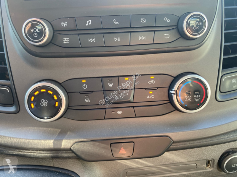 Užitkové vozidlo Ford P330 L1 2.0 EcoBlue 170ch...