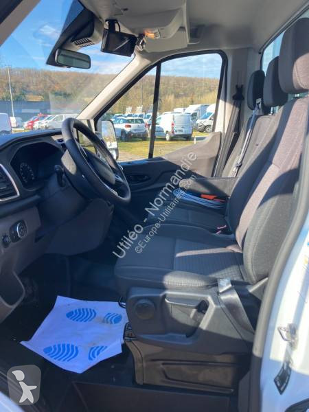 Véhicule utilitaire Ford