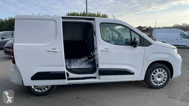 Véhicule utilitaire Opel