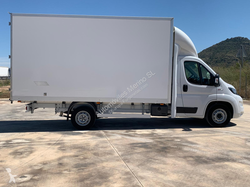 Furgoneta Fiat DUCATO