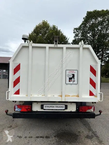 Utilaje pentru drumuri Mercedes CDI...