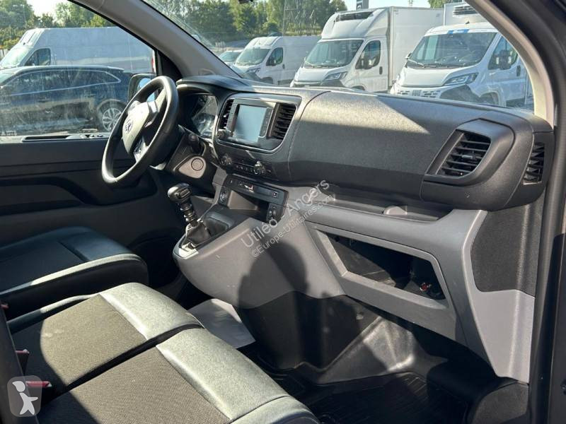 Véhicule utilitaire Toyota